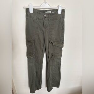 Women's Flare Cargo Pants - Olive